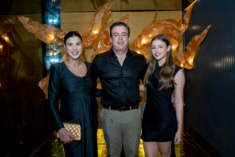 Fifteen Party - Com brilho e elegância, Marcela Veloso celebra debut no Vasto Fortaleza