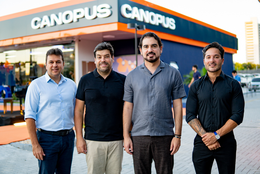 Marcelo Perez, Leonardo Farias, Thiago Carvalho E Matheus Bastos