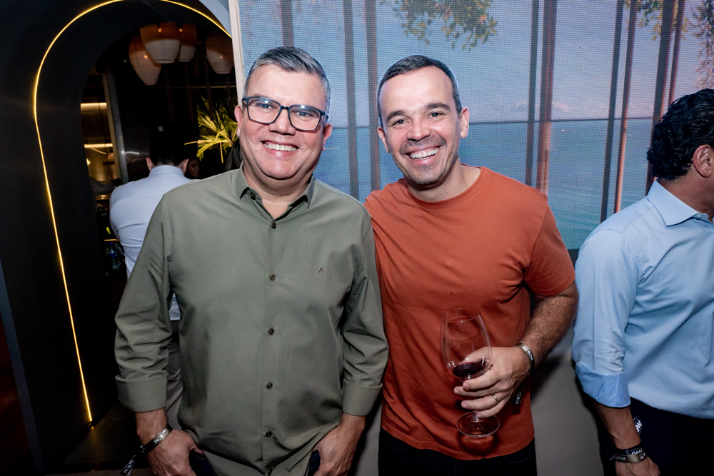 Marcelo Prado E Victor Araújo