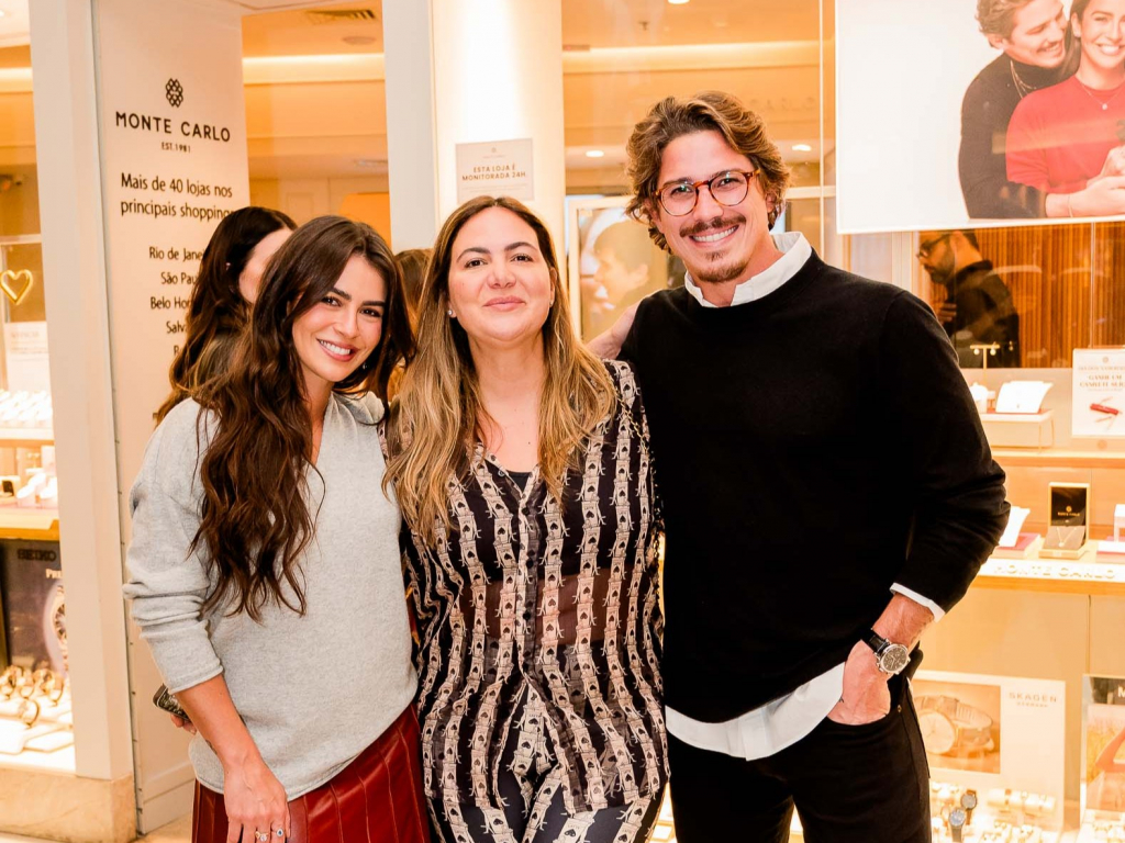 Mari Saad, Carol Sampaio E Romulo Arantes Neto