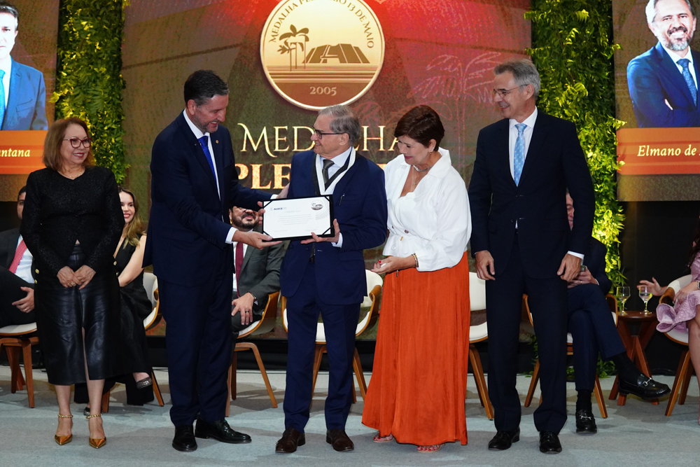 Maria Iraneide, Romeu Aldigueri, Abelardo Benevides, Jô Farias E Heráclito Vieira (3)