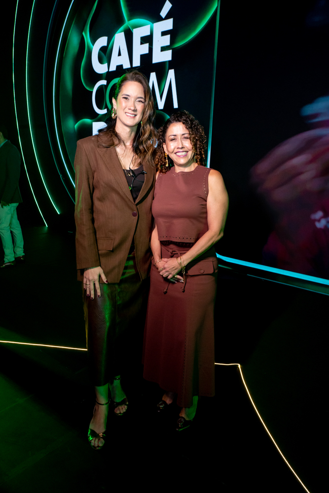 Maria Tereza Ramos E Patrícia Lopes
