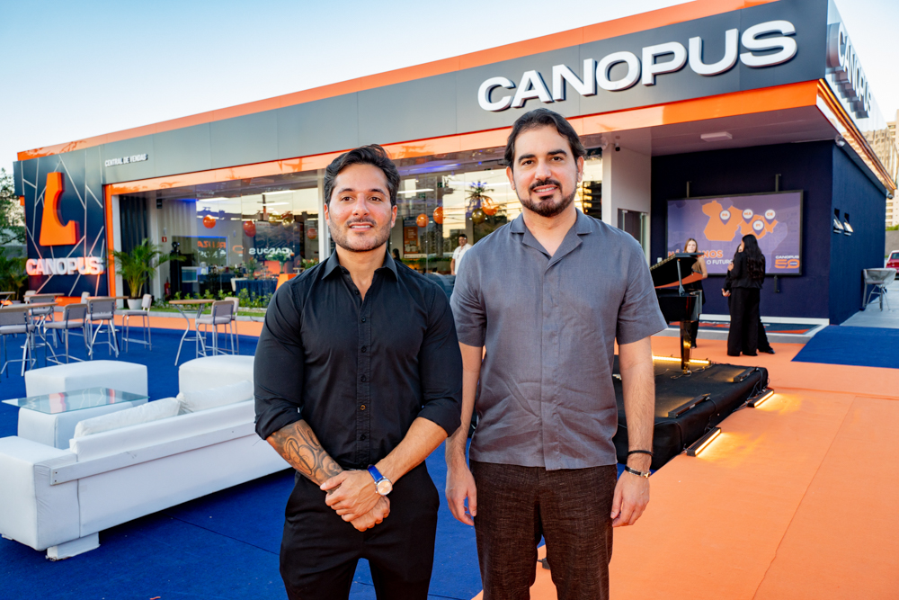 Matheus Bastos E Thiago Carvalho