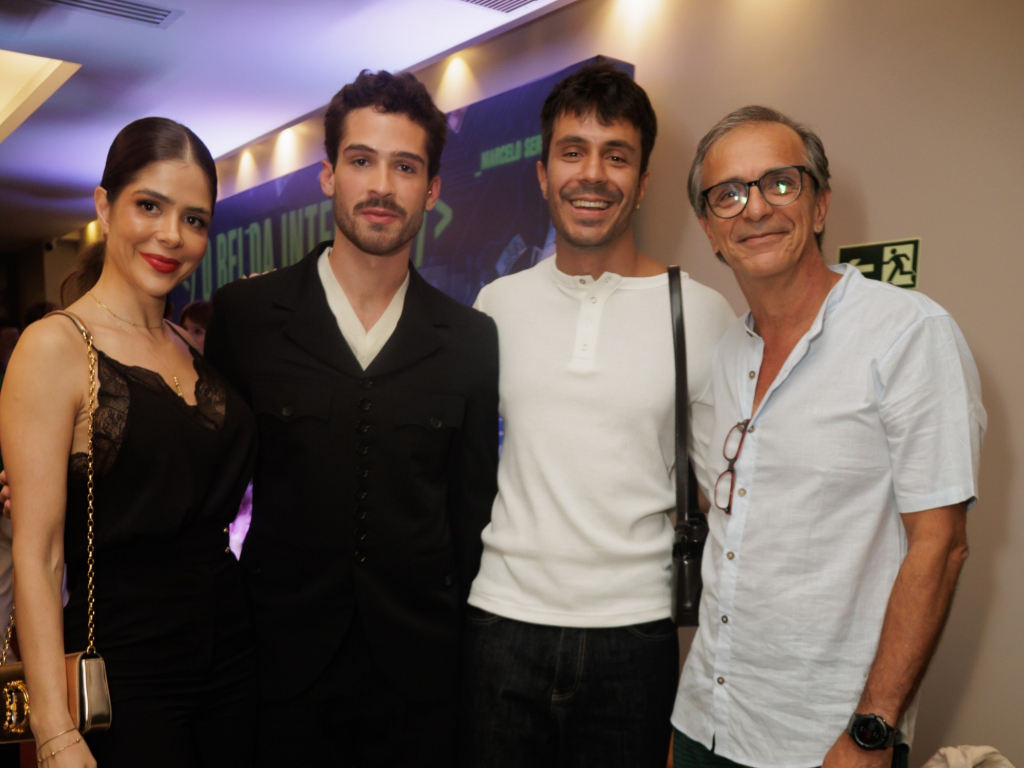 Naira Ávilla, João Guillherme, Pelu E O Avô César