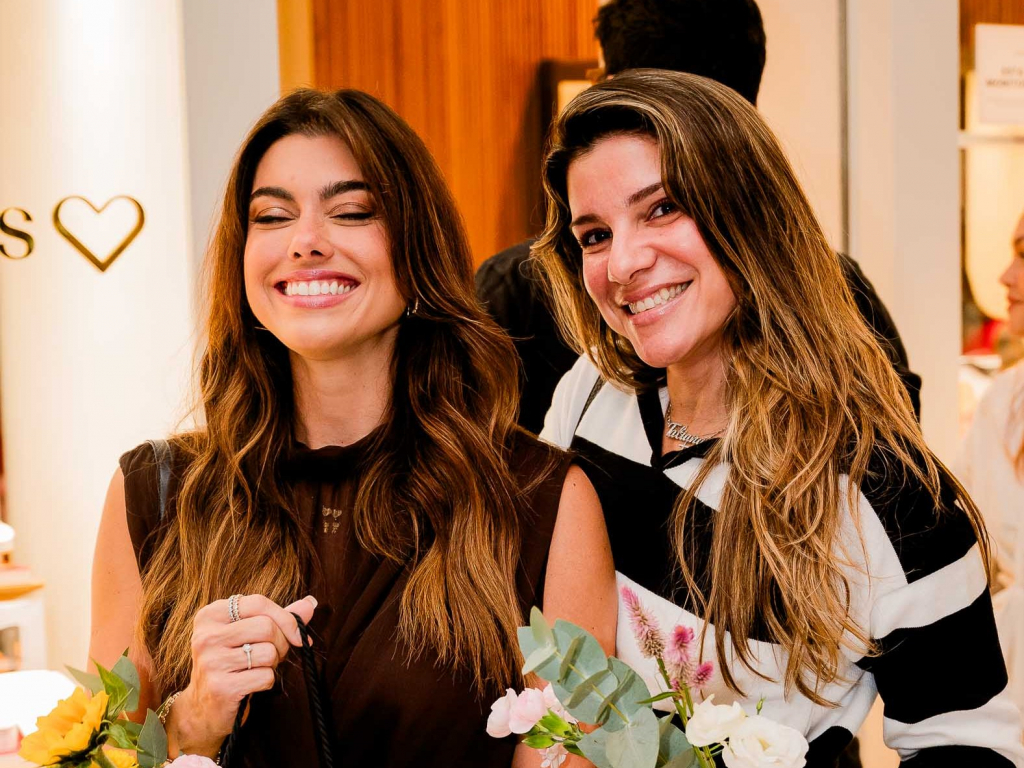 Nanda Andrade E Tati Bonaparte