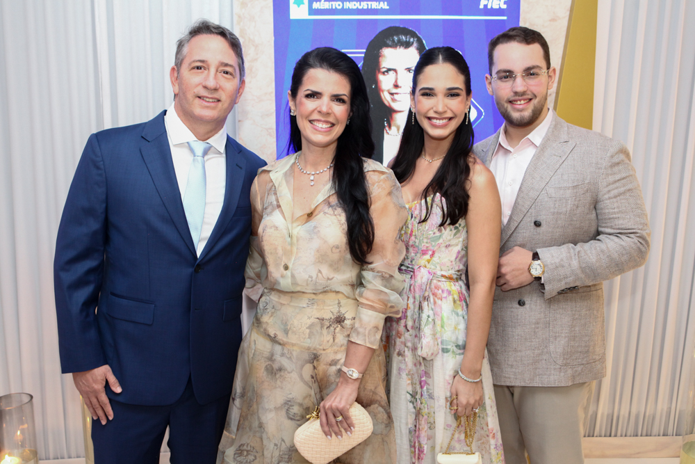 Newton Guimarães, Aline Ferreira, Ana Luiza Carvalho E Nicolas Ferreira