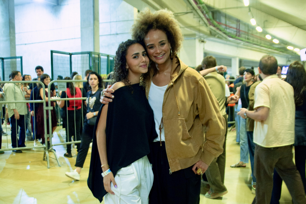 Nina Levy E Luciana Mello