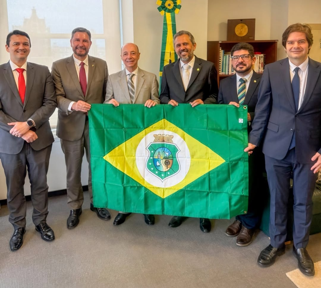Ceará segue em compromissos oficiais em Nova Iorque com encontro no consulado brasileiro