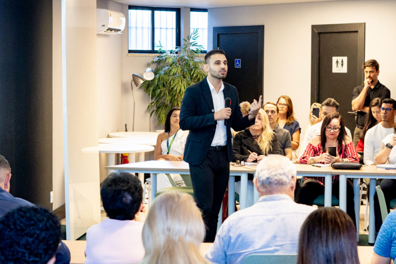 Performance em vendas - Mota Machado avança na qualificação do mercado com Caio Brasileiro