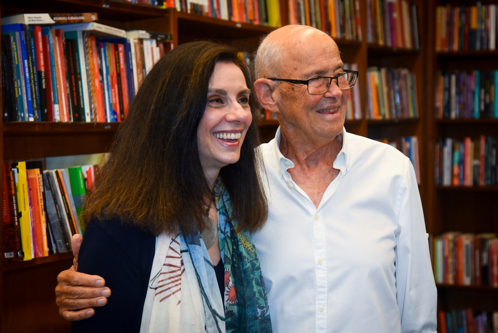Paola Prestes E Ronaldo Duschenes 2701