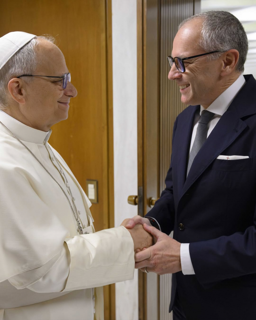 Papa Leão Xiv E Stefano Domenicali (1)