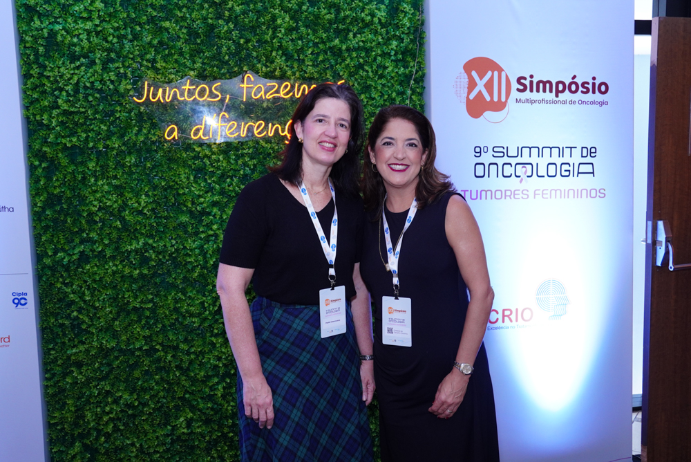Paulla Vasconcelos E Cristiane Coutinho