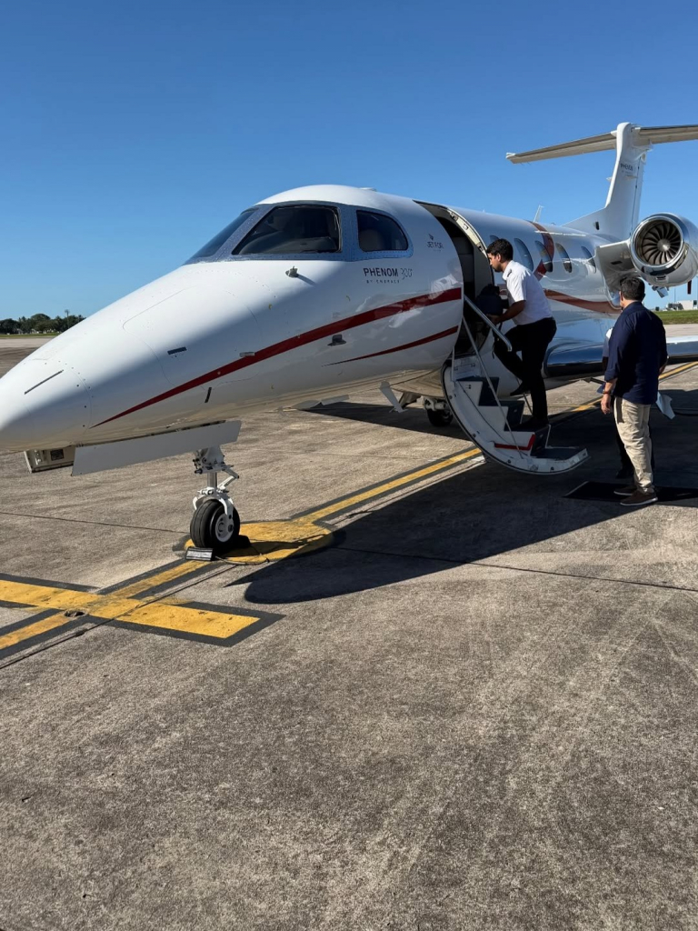 Phenom 300