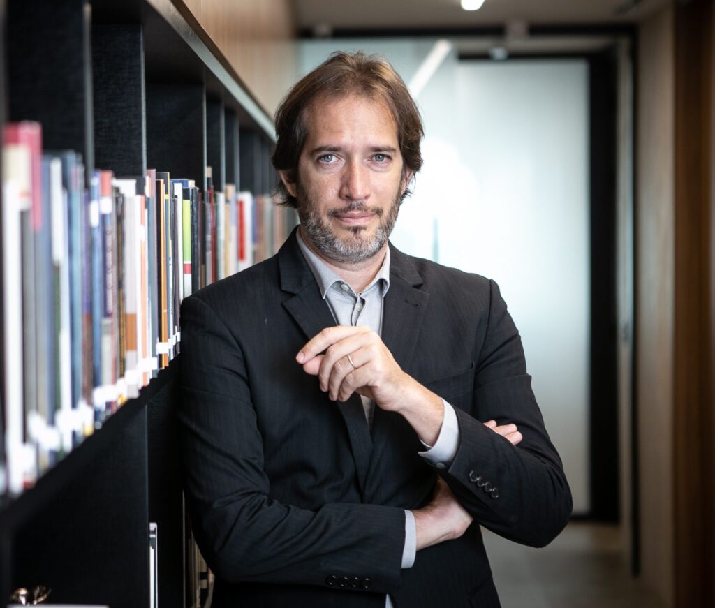 Ministério Público do Ceará recebe jurista Pierpaolo Bottini em debate sobre segurança pública