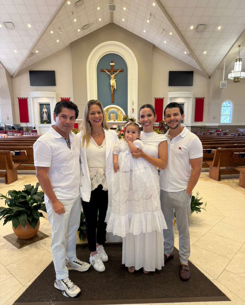 Pompeu Vasconcelos, Mariana Da Fonte, Olivia, Nicole Vasconcelos E Pedro Paulo