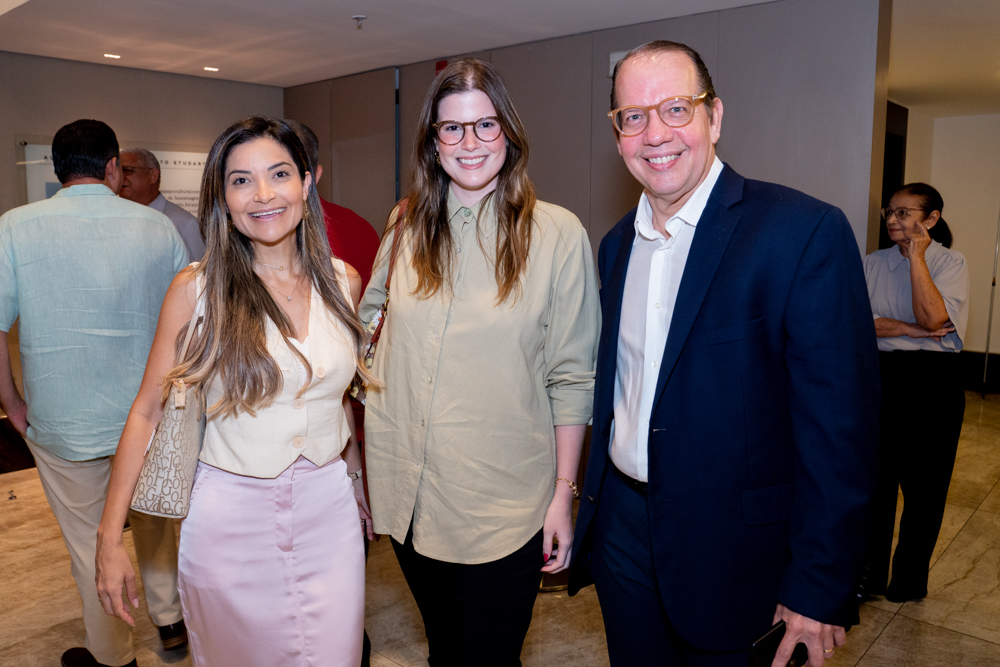 Raquel Moreira, Ana Maria Bezerra E Jean Frota