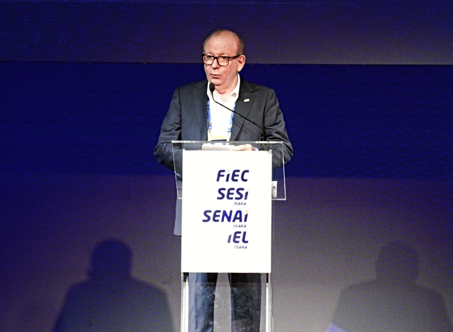 FIEC homenageia líderes que aceleram o desenvolvimento econômico cearense