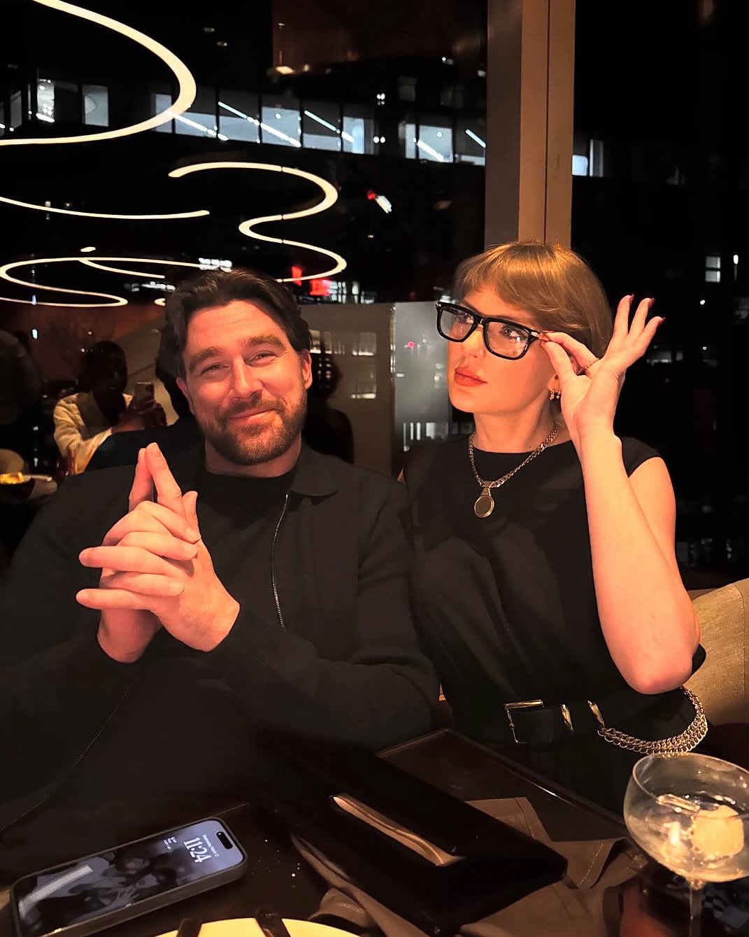 Taylor Swift prepara blindagem bilionária antes de casamento com Travis Kelce