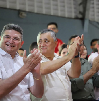 Fortaleza vive sábado de articulações políticas com lançamentos de pré-candidaturas