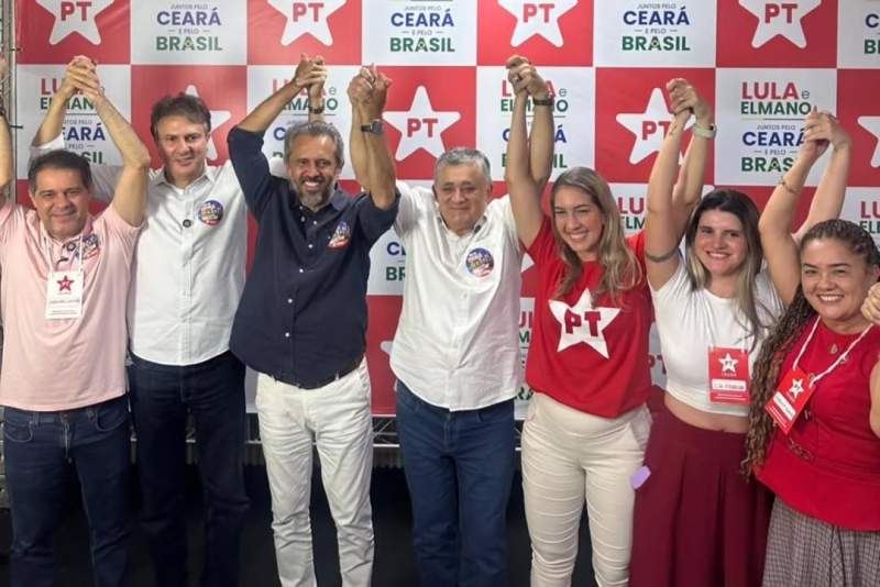 PT oficializa pré-candidatura de Elmano e governador manda recado à oposição no Ceará