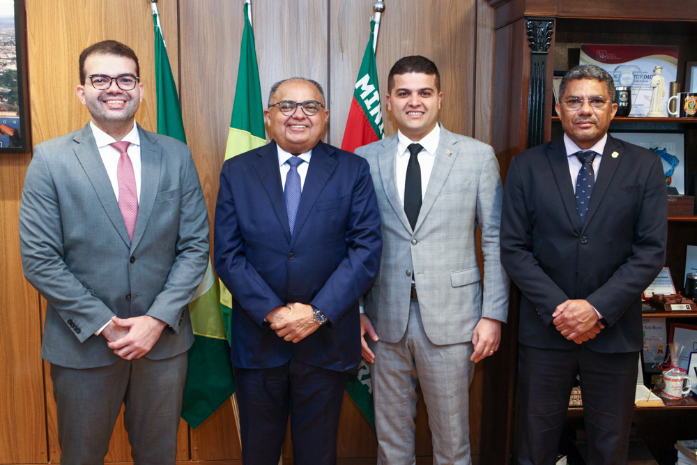 Sergio Pereira, Teodoro Silva Santos, Herbert Santos, E Matheus Teodoro