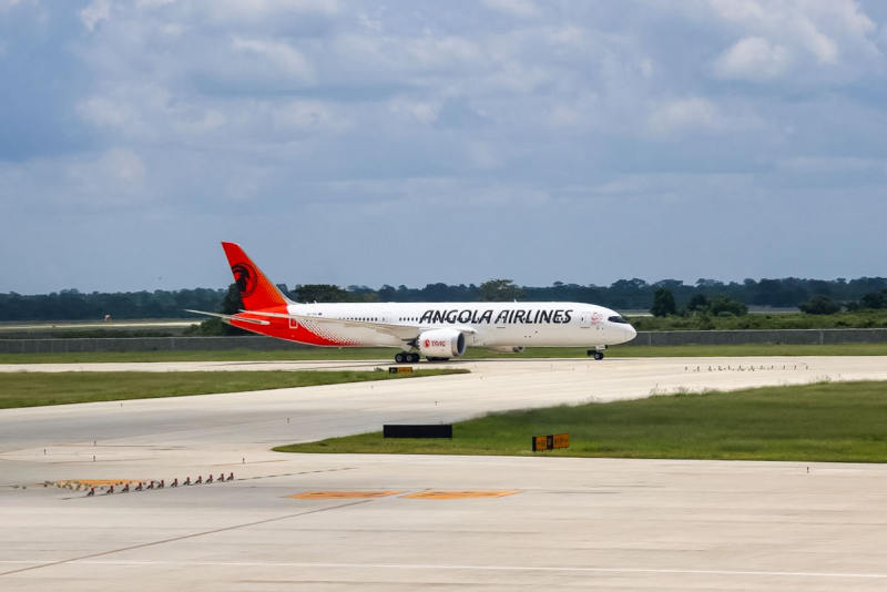 Taag Angola 787 9 25020302