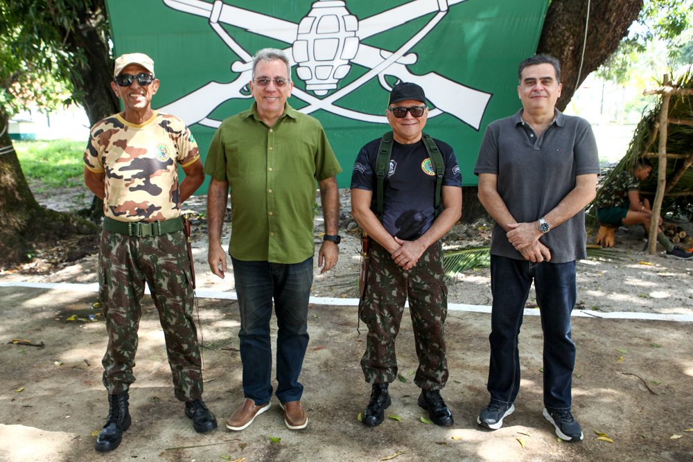 Ten. Siqueira, Geissle Aquino, Fernando Damasceno E Saris Pinto(1)