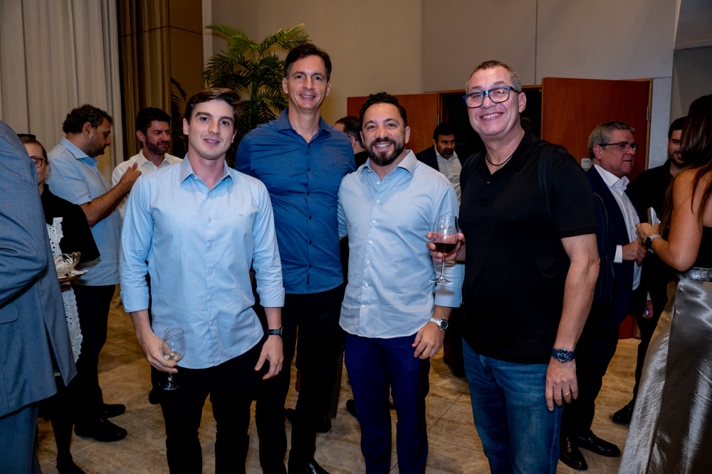 Vitor Veras, Renato Barroso, Zakaria Benzaama, Jeferson Von Haydin