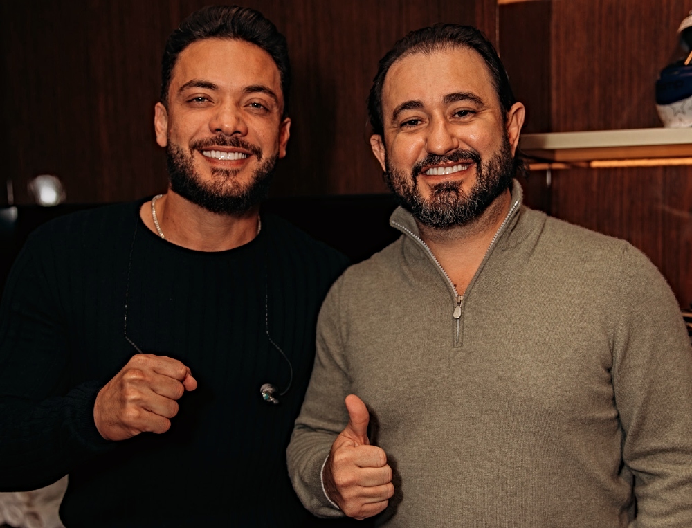 Vanderson Aquino reúne convidados em SP para comemorar o seu aniversário