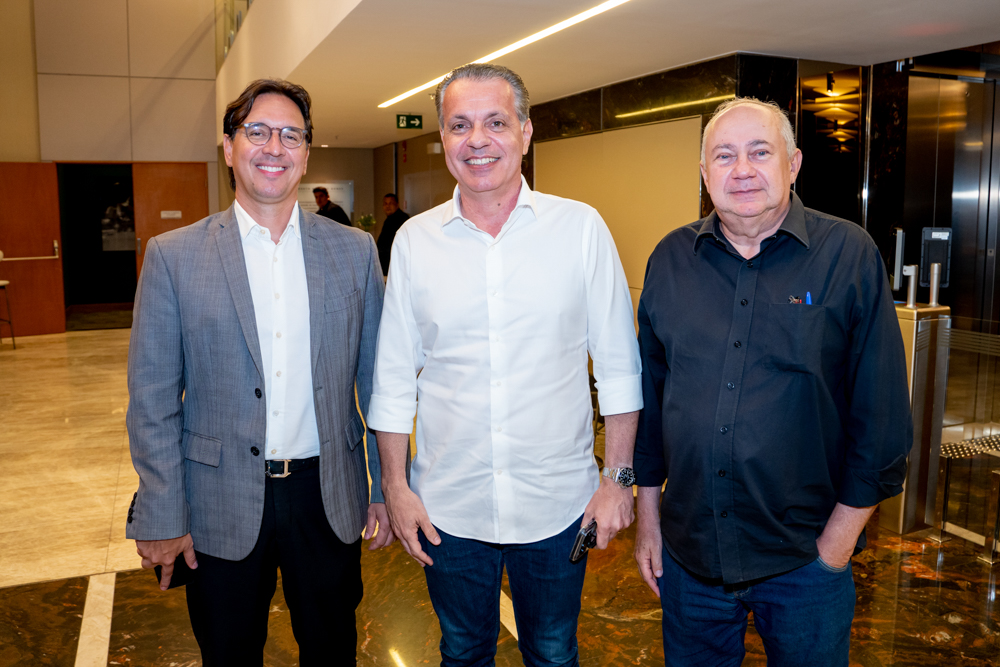 Yasser Holanda, Leonardo Dall'olio E João Miguel