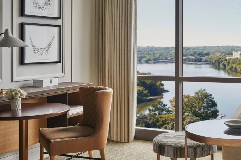 2 Four Seasons Austin