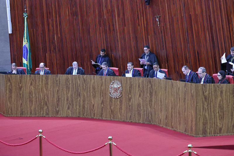 Fundo Eleitoral de R$ 4,9 bilhões amplia peso dos partidos nas negociações para 2026