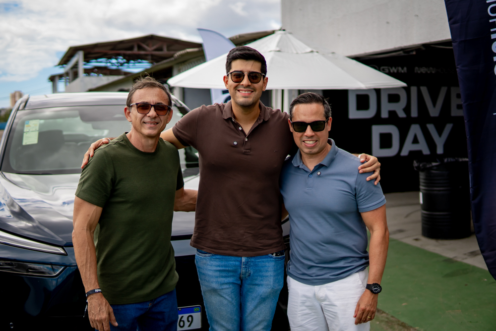 Adriano Alan, Wesley Praciano E Carlo Medina