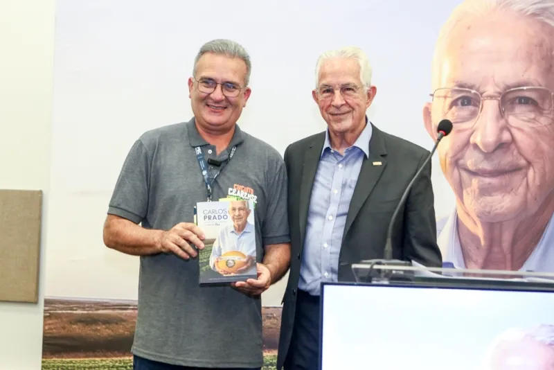 Legado empresarial - Setor produtivo prestigia lançamento do livro de Carlos Prado na PEC Brasil