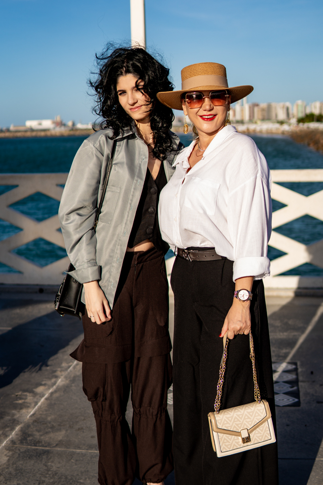 Ana Lídia E Karla Bessa