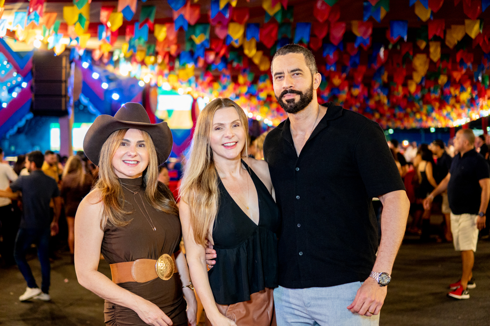 Ana Paula Santos, Adriana Silva E Marcos Gomes
