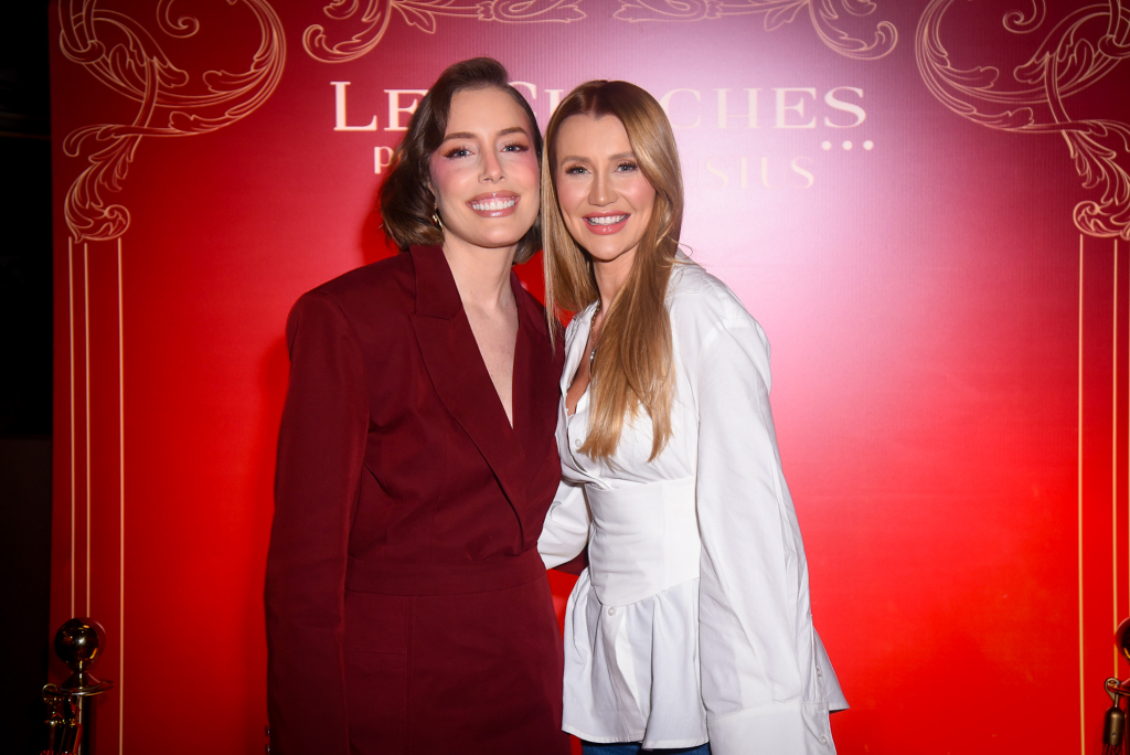 Ana Paula Seibert E Fabiana Justus 3344