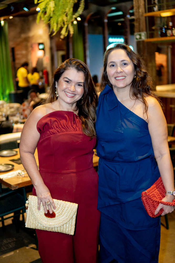Andréa Olimpio E Suzana Batista