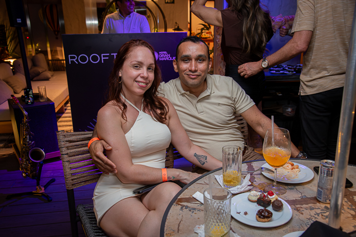Andresa Sousa E Helio Apolinário