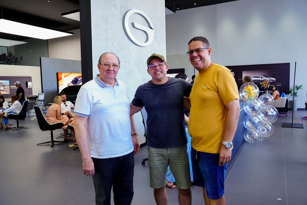 Antônio E Jason Oliveira, E Luiz Eduardo Pereira