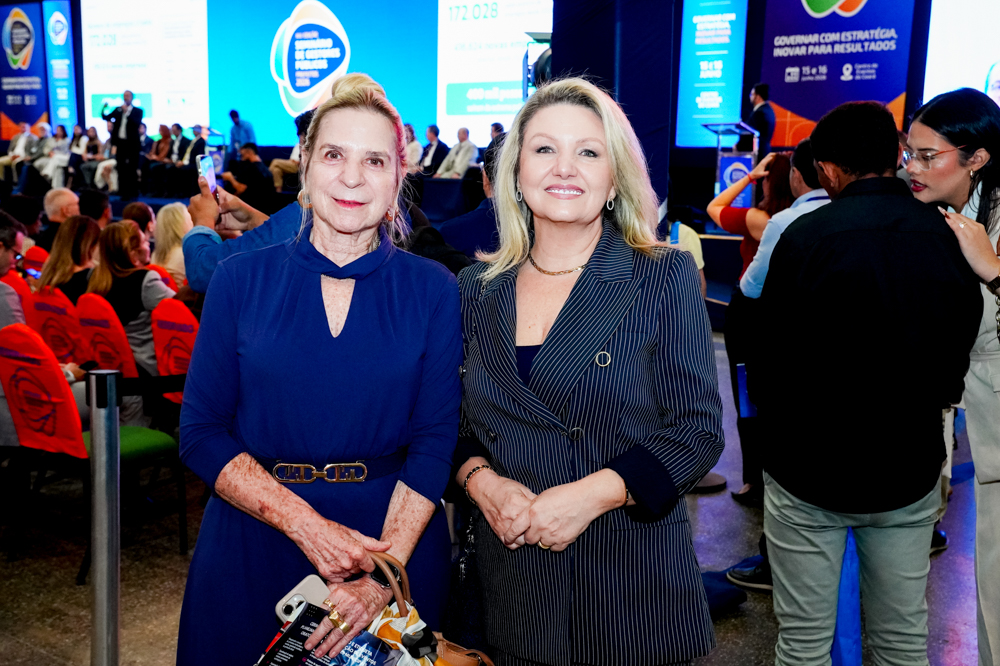 Anya Ribeiro E Stella Pavan
