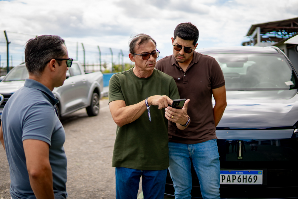 Carlo Medina, Adriano Alan E Wesley Praciano