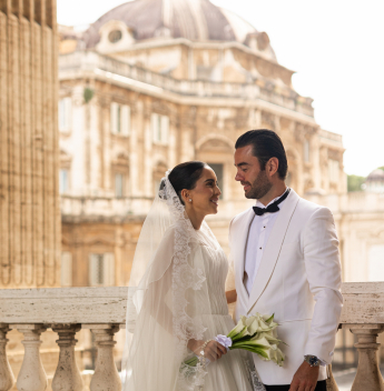 Maria Victoria Horta e Fabio Raunheitti oficializam união na Basílica de São Pedro, no Vaticano