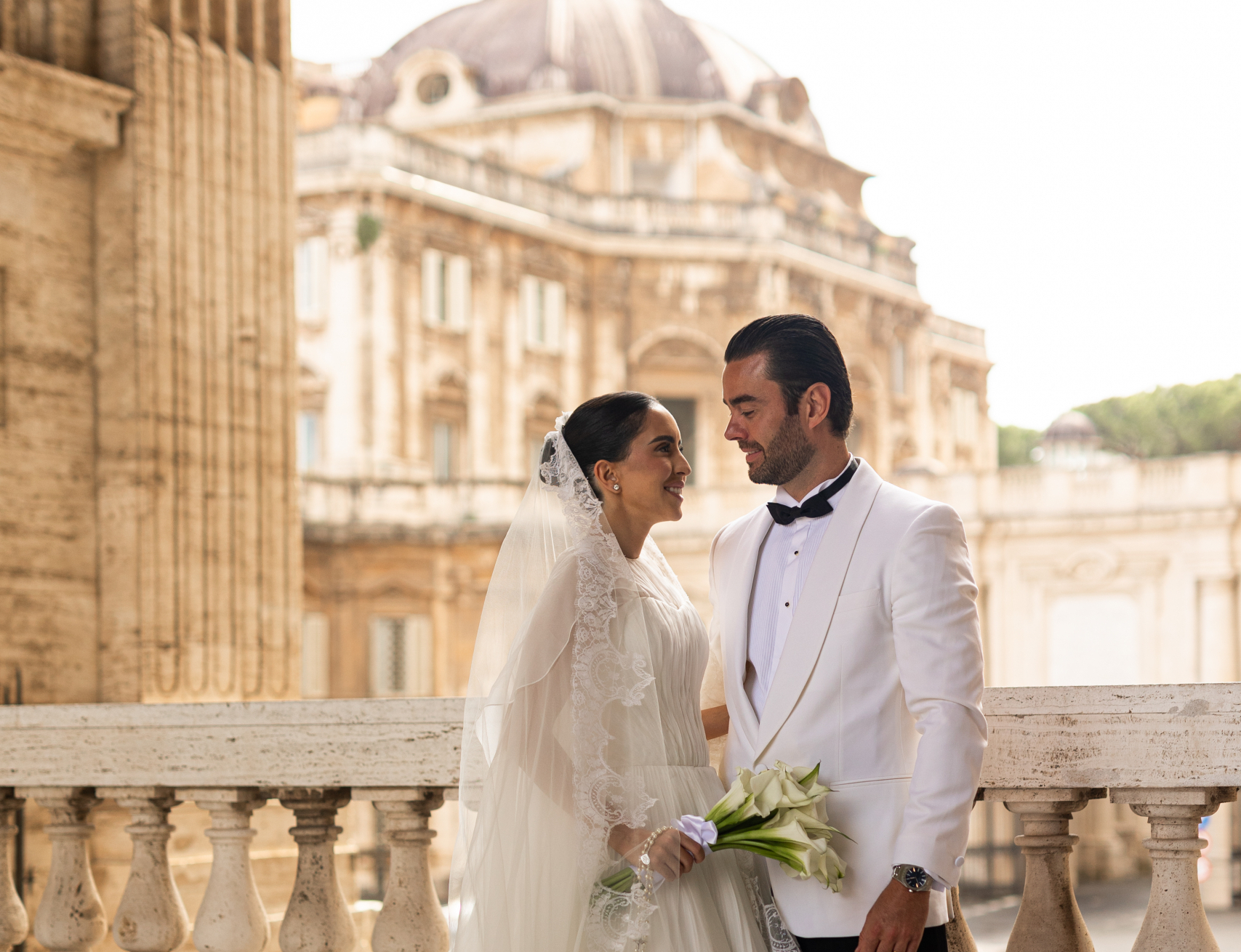 Maria Victoria Horta e Fabio Raunheitti oficializam união na Basílica de São Pedro, no Vaticano