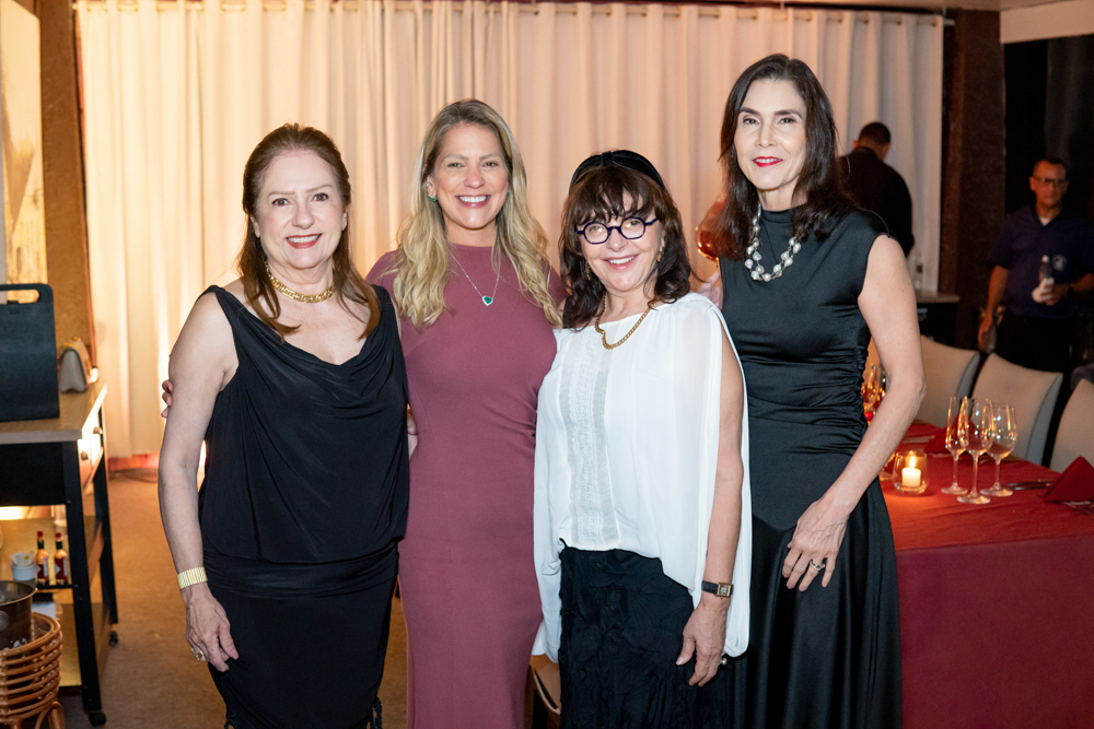Cristina Aragão, Mariana Da Fonte, Glayddes Sindeaux E Gláucia Maia