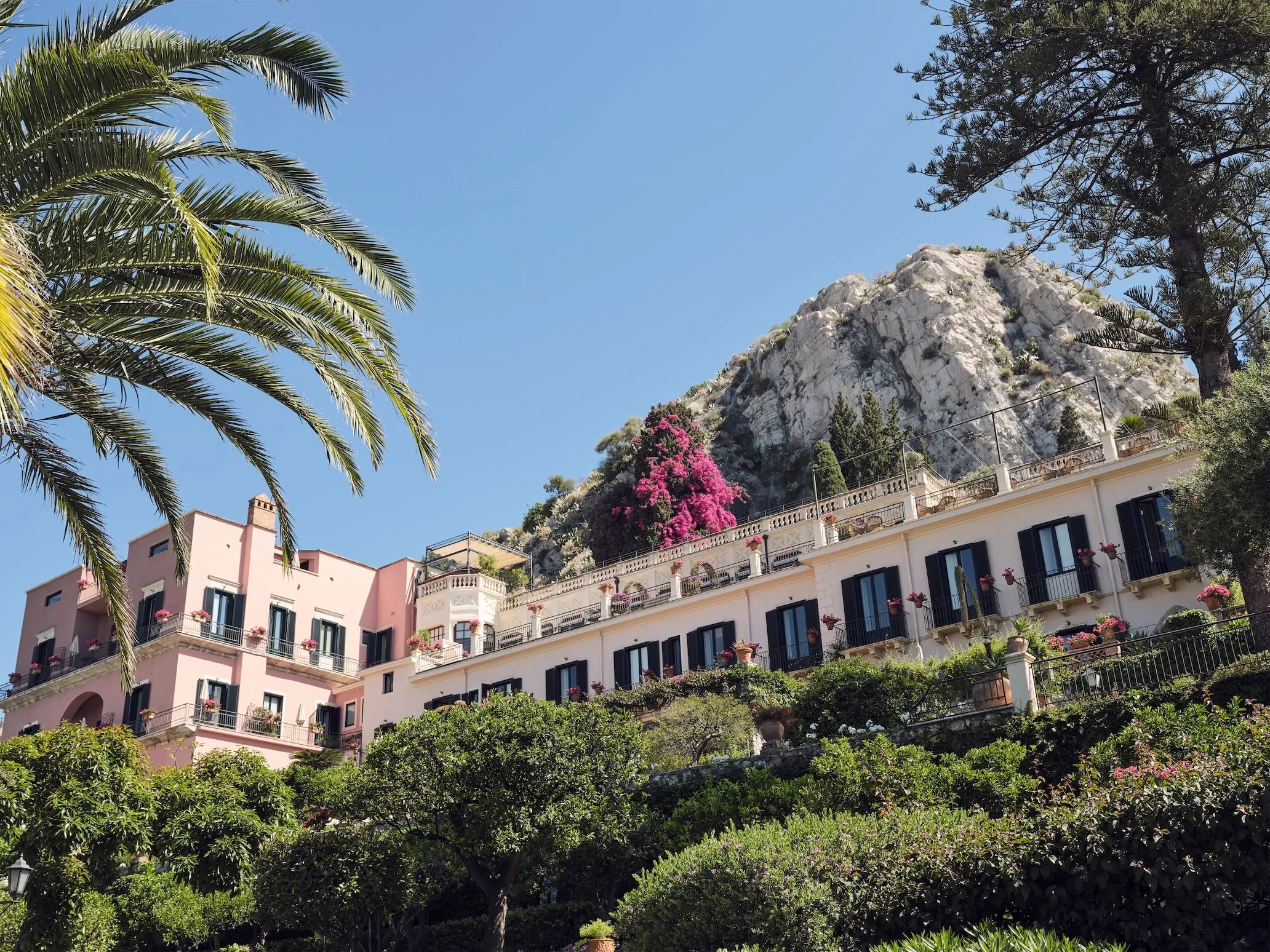 Dior inaugura primeiro spa permanente na Sicília em hotel histórico da Belmond