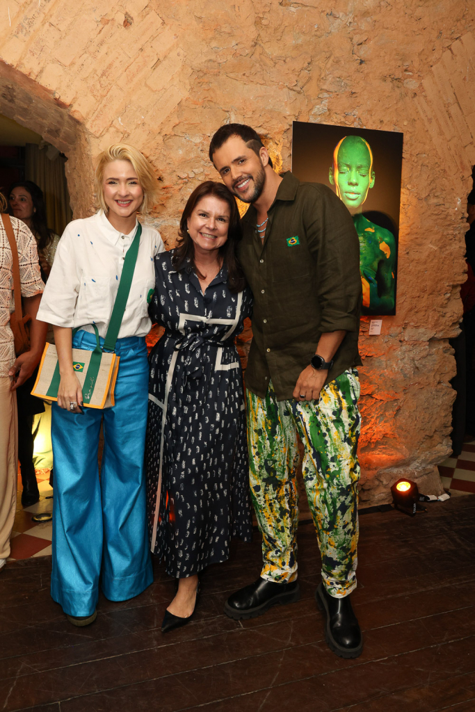 Érica Rosa, Patricia Costa E Vinicius Bertoli