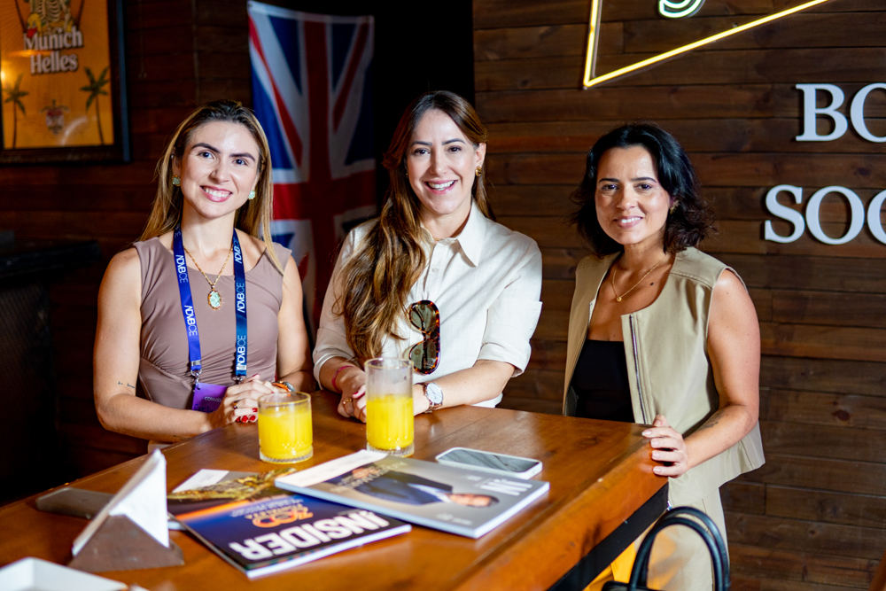 Eveline Holanda, Camila Coutinho E Karol Ferreira