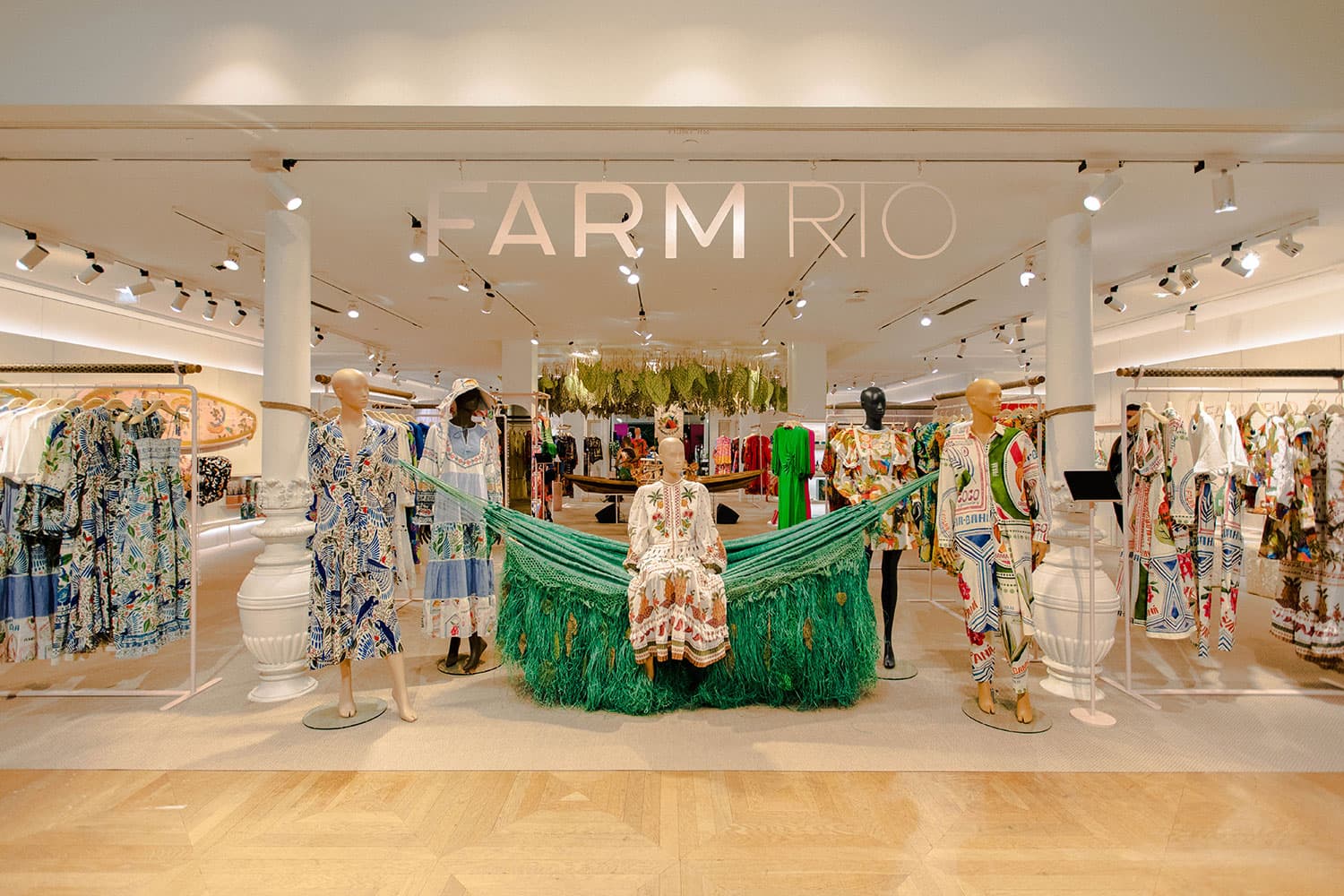 Azzas dispara na Bolsa após mercado reagir a estudo sobre futuro da Farm Rio