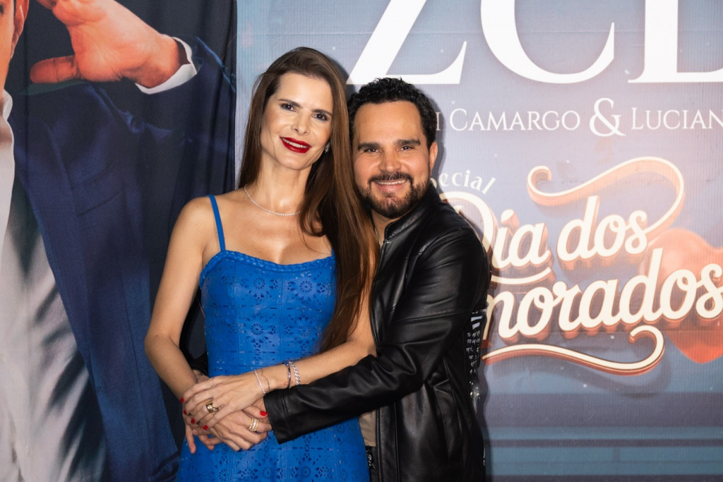Flávia Fonseca E Luciano